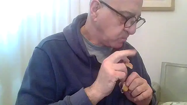 ANONIMO7735 online show from 02-15-26, 06:58