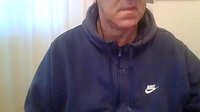 ANONIMO7735 online show from 12-17-25, 06:51