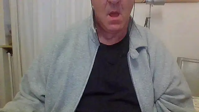 ANONIMO7735 online show from 10-18-25, 04:58