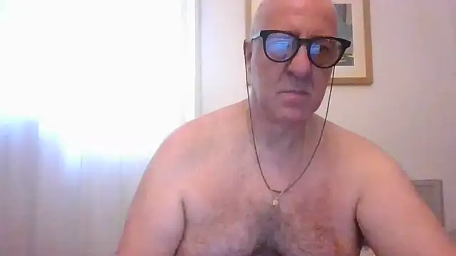 Snapshot of ANONIMO7735 chatting on 06-26-26, 05:19 ANONIMO7735 online show from 06-26-26, 05:19