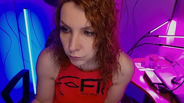 JohansonKatie online show from 01-17-26, 04:16