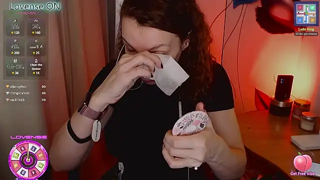 JohansonKatie online show from 02-25-25, 11:21