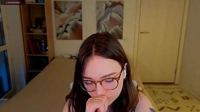 MilenaSaint online show from 04-16-26, 04:13