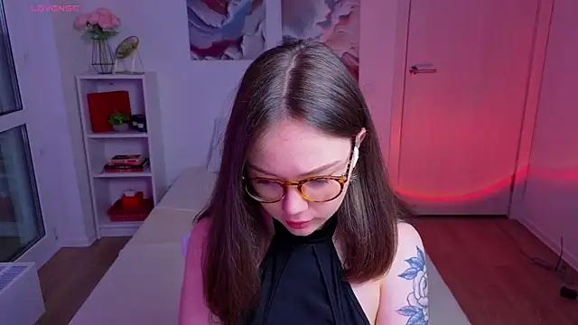 MilenaSaint online show from 10-06-25, 04:35