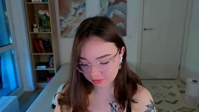 MilenaSaint online show from 06-02-26, 04:01