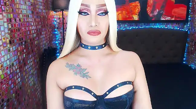 Snapshot of KylieMaxwellCaulfield_TS chatting on 02-09-25, 11:46 KylieMaxwellCaulfield TS online show from 02-09-25, 11:46