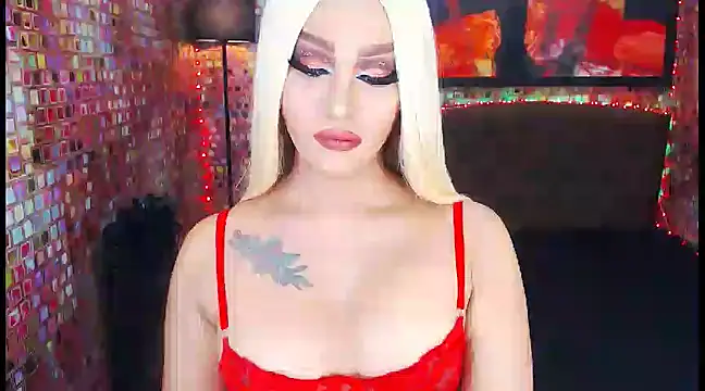 Snapshot of KylieMaxwellCaulfield_TS chatting on 02-15-25, 12:59 KylieMaxwellCaulfield TS online show from 02-15-25, 12:59