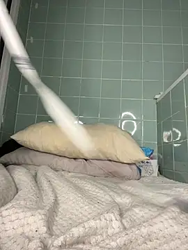 Snapshot of Anal_Top chatting on 02-19-25, 10:45 Anal Top online show from 02-19-25, 10:45