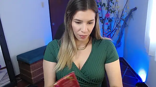 Snapshot of ms_sofia_x chatting on 10-14-25, 03:12 ms sofia x online show from 10-14-25, 03:12