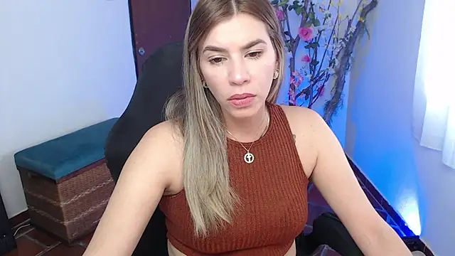 Snapshot of ms_sofia_x chatting on 02-25-26, 06:19 ms sofia x online show from 02-25-26, 06:19