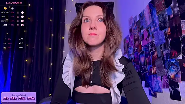 HotaruTomo online show from 11-17-25, 02:59