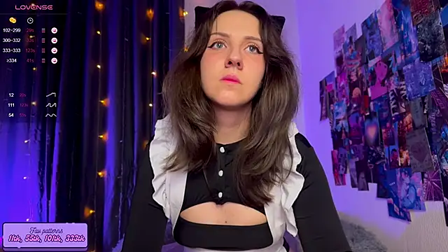 HotaruTomo online show from 10-27-25, 10:33