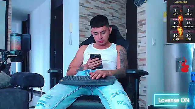 Lobito xxxl online show from 11-27-25, 09:26