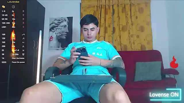 Lobito xxxl online show from 09-25-25, 10:49