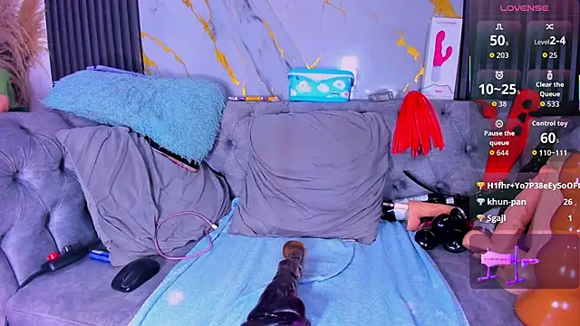 dailly hot online show from 12-19-25, 06:27