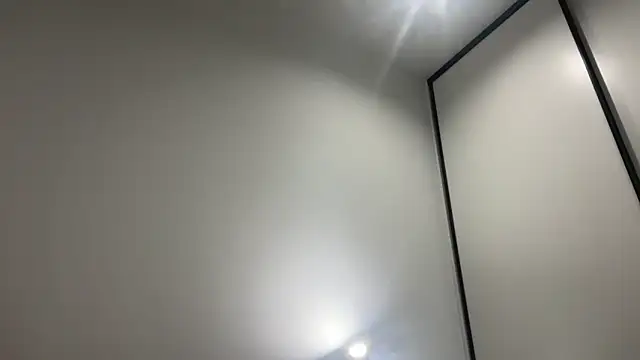 Iris cherry online show from 09-19-25, 08:29