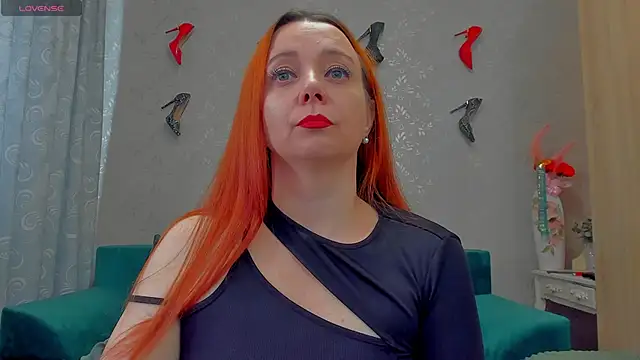 emilianna666 online show from 10-14-25, 07:20