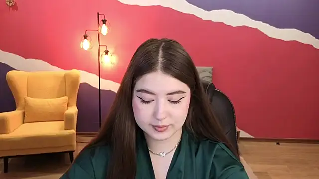 NicoleFoxery online show from 10-11-25, 06:20