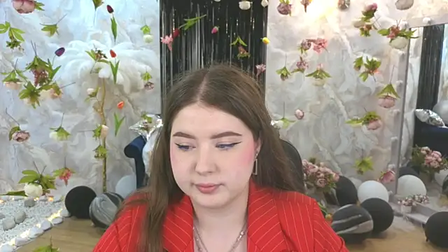 NicoleFoxery online show from 07-18-26, 06:27