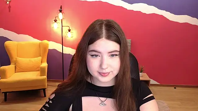 NicoleFoxery online show from 11-18-25, 03:21