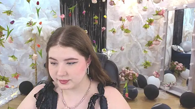 NicoleFoxery online show from 07-16-26, 06:27