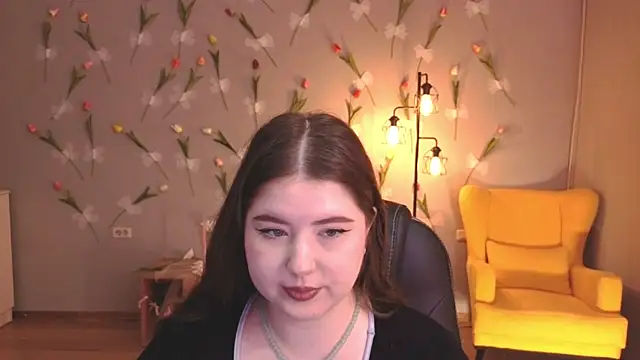 NicoleFoxery online show from 05-11-26, 06:27