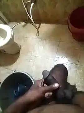 Snapshot of naxus@xh chatting on 10-30-25, 06:49 naxusxh online show from 10-30-25, 06:49