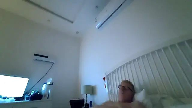 theSecretBallerino online show from 11-11-25, 08:58