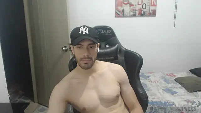 samuelgarcia  online show from 08-04-26, 06:51