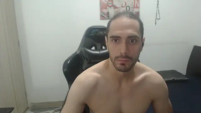 Snapshot of samuelgarcia_ chatting on 10-06-25, 06:47 samuelgarcia online show from 10-06-25, 06:47
