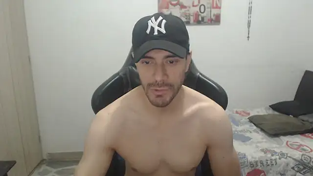 samuelgarcia  online show from 07-21-26, 04:47