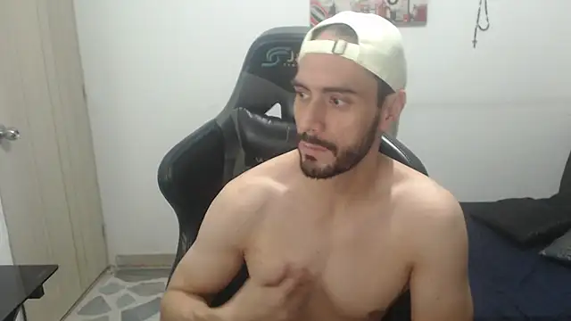 Snapshot of samuelgarcia_ chatting on 09-22-25, 10:32 samuelgarcia online show from 09-22-25, 10:32