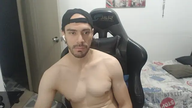 samuelgarcia  online show from 07-25-26, 08:22