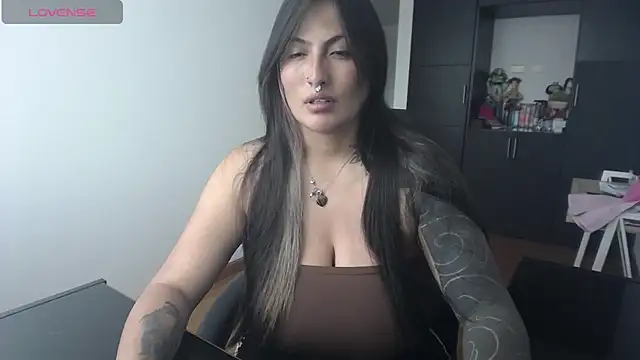 michell fun23 online show from 10-26-25, 05:13