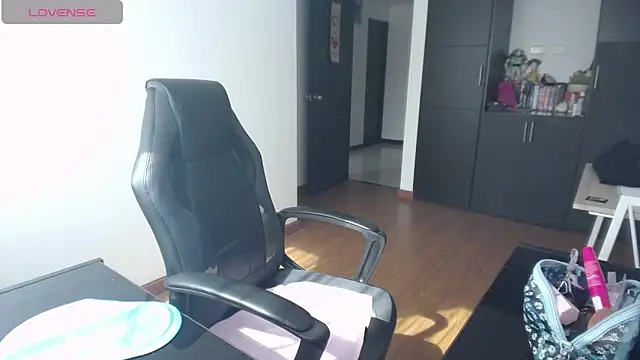 michell fun23 online show from 12-03-25, 02:16