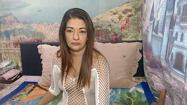 Snapshot of indianaqua chatting on 10-17-25, 04:53 indianaqua online show from 10-17-25, 04:53