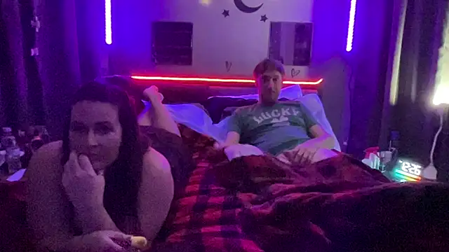 mirandamark2020 online show from 04-08-26, 04:25