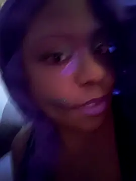 Snapshot of 6lue6a6y69 chatting on 11-01-25, 05:25 6lue6a6y69 online show from 11-01-25, 05:25