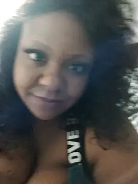 Snapshot of 6lue6a6y69 chatting on 12-22-24, 04:17 6lue6a6y69 online show from 12-22-24, 04:17