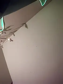 6lue6a6y69 online show from 12-16-25, 02:49