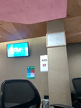 Snapshot of TommyMomentum chatting on 03-21-26, 02:46 TommyMomentum online show from 03-21-26, 02:46