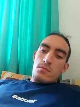 Snapshot of TommyMomentum chatting on 12-16-24, 06:27 TommyMomentum online show from 12-16-24, 06:27