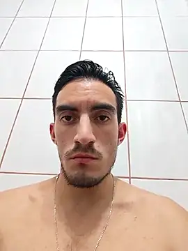 Snapshot of TommyMomentum chatting on 12-02-25, 08:21 TommyMomentum online show from 12-02-25, 08:21