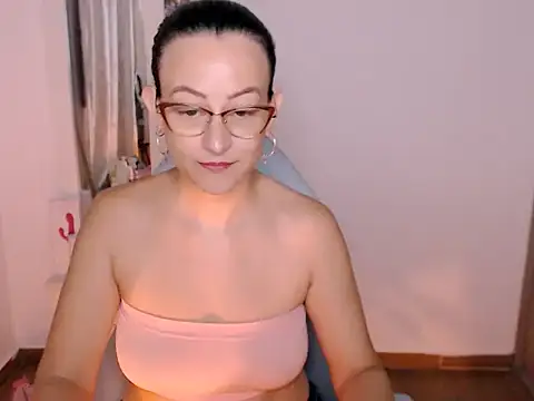 BOREAL MOON online show from 05-15-26, 01:47