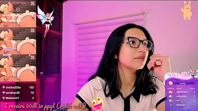 Snapshot of Luniverse chatting on 01-18-25, 12:02 Luniverse online show from 01-18-25, 12:02