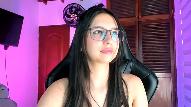 Luniverse online show from 11-05-25, 08:34