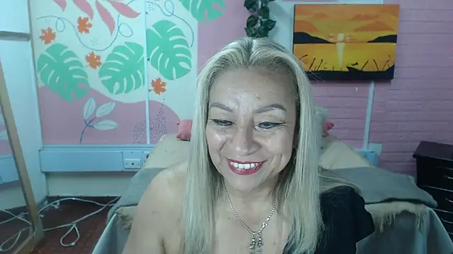 ZAMANTHA online show from 04-17-26, 03:37