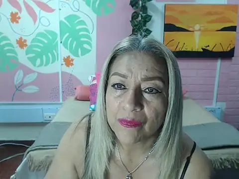 ZAMANTHA online show from 12-22-25, 04:07