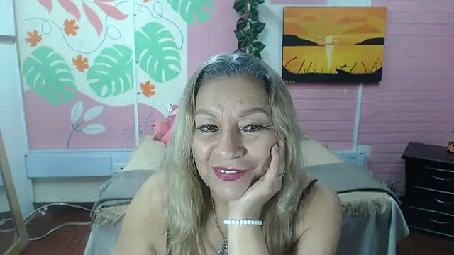 ZAMANTHA online show from 03-25-26, 04:06