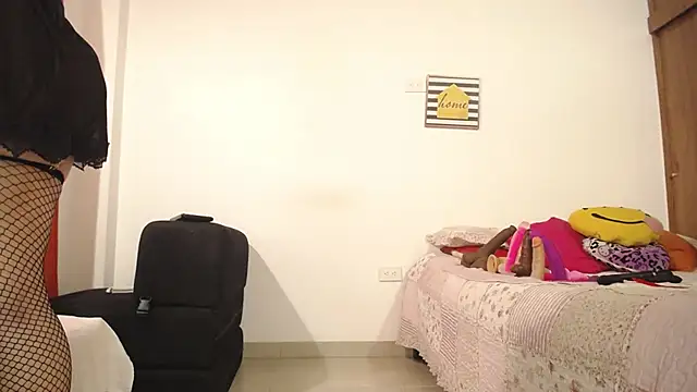 NATHALIA SEX online show from 10-06-25, 06:19